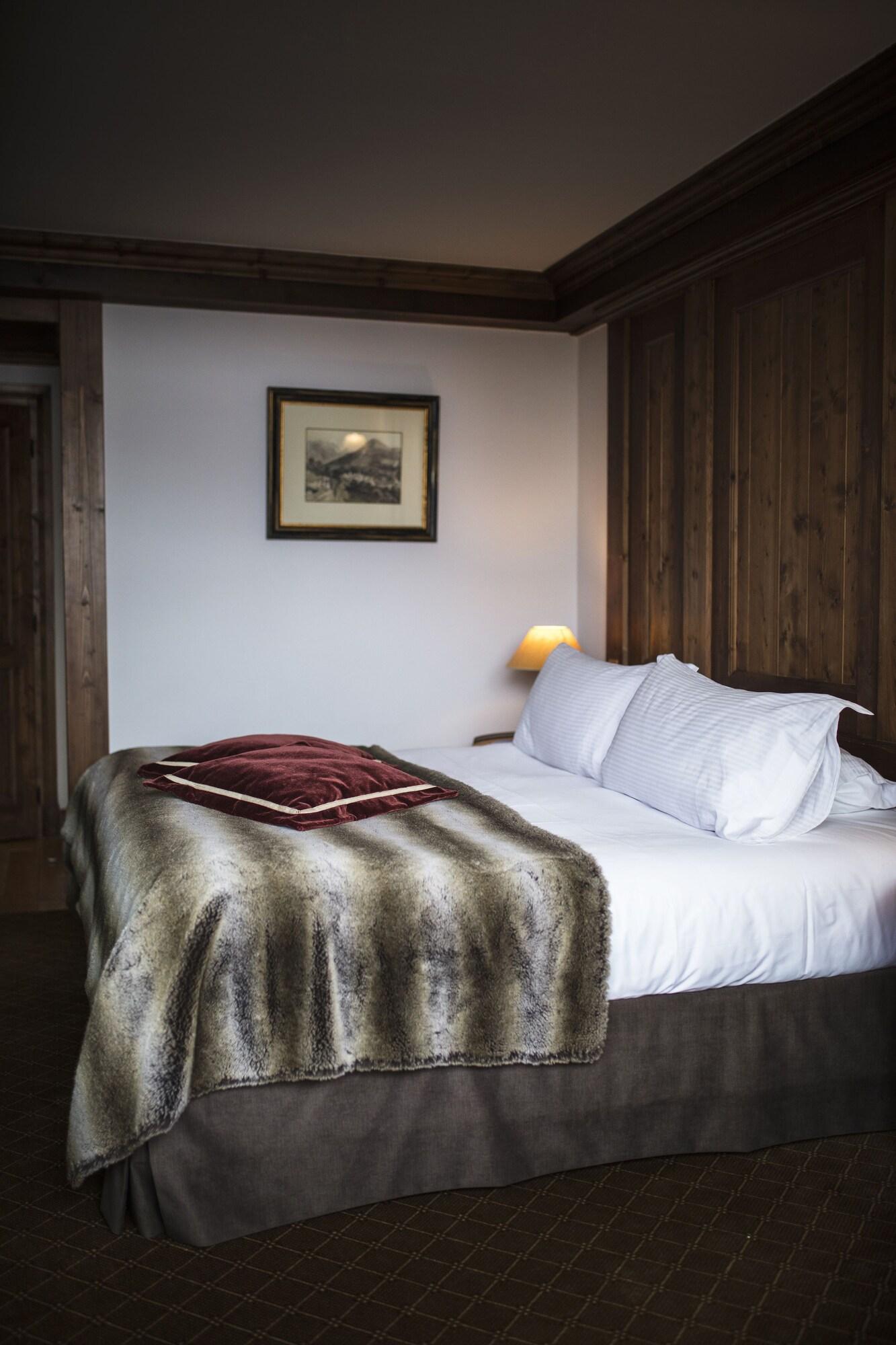 Hotel Les Barmes De L'Ours Val-dʼIsère Exteriér fotografie