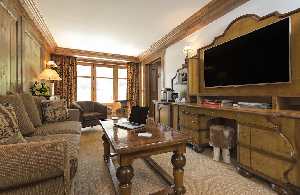 Hotel Les Barmes De L'Ours Val-dʼIsère Pokoj fotografie