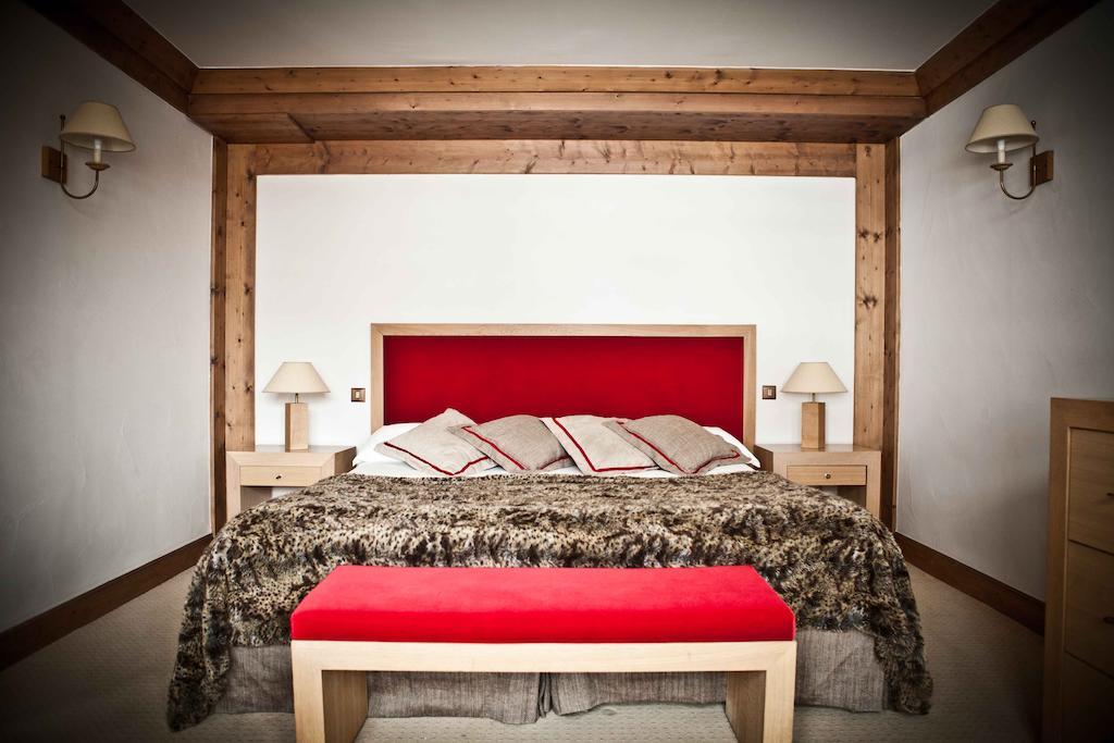 Hotel Les Barmes De L'Ours Val-dʼIsère Pokoj fotografie