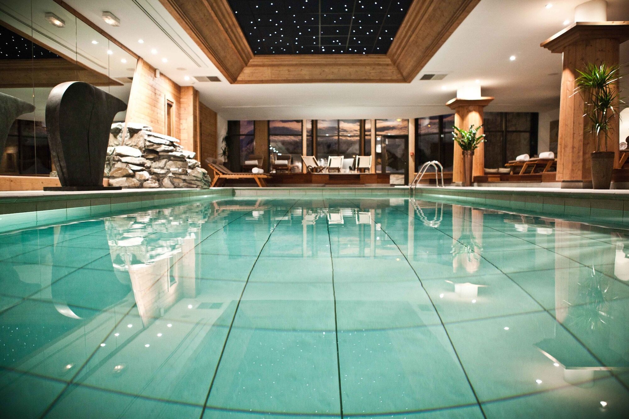 Hotel Les Barmes De L'Ours Val-dʼIsère Exteriér fotografie